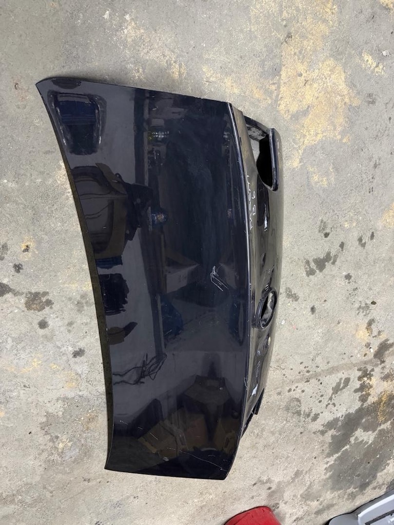 passat B6 bagaj kapağı çıkma orinal - 2