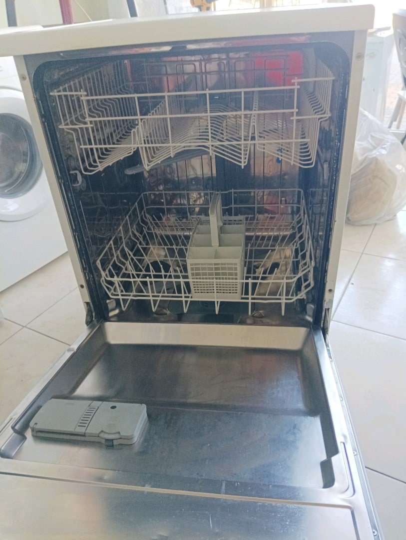 Altus bulaşık Makinesi herhangi bir sorun yok çalışır durumda - 3