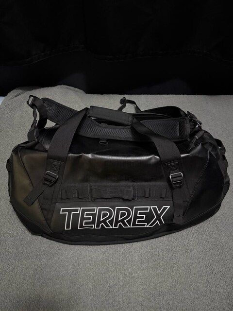 Adidas terrex çanta
