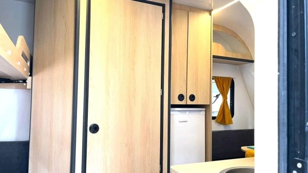 Fabrika Çıkışlı Ekstralı / Başkent Karavan Ares 330 - Tente + Isıtıcı - 5