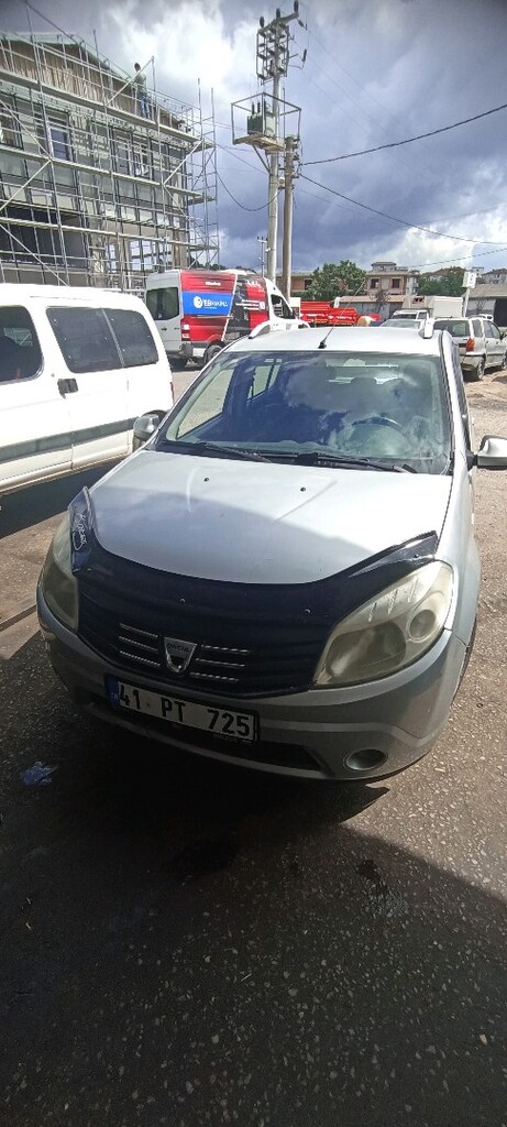 Dacia Sandero - 7
