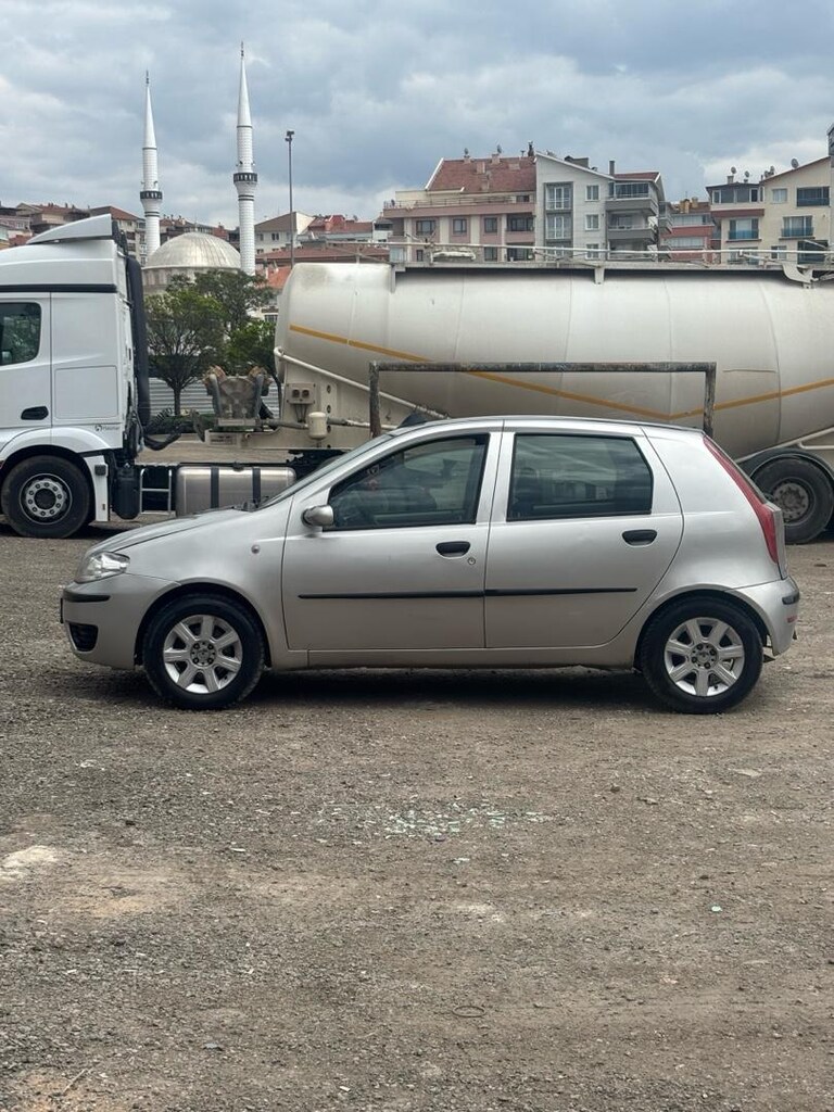 Fiat Punto 2004 + Rks blazer 50 - 2