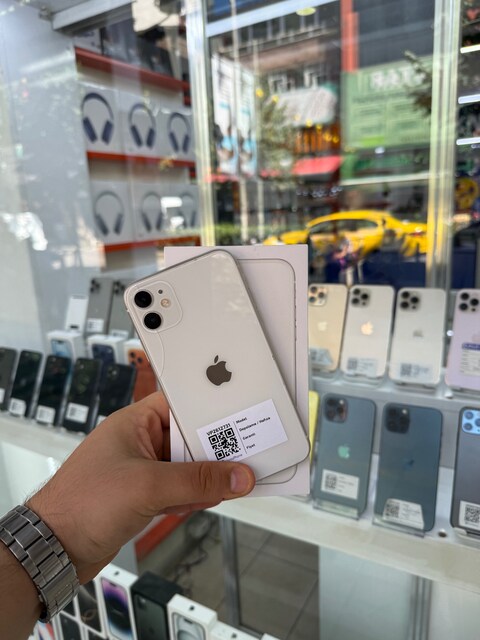 İPHONE 11 128GB PİL%81 BEYAZ DEĞİŞENSİZ TR!