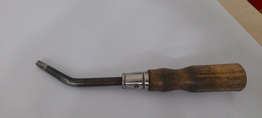 Saplı Pim El Aleti - 2