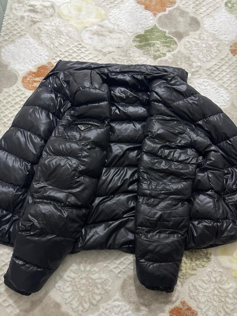 prada mont