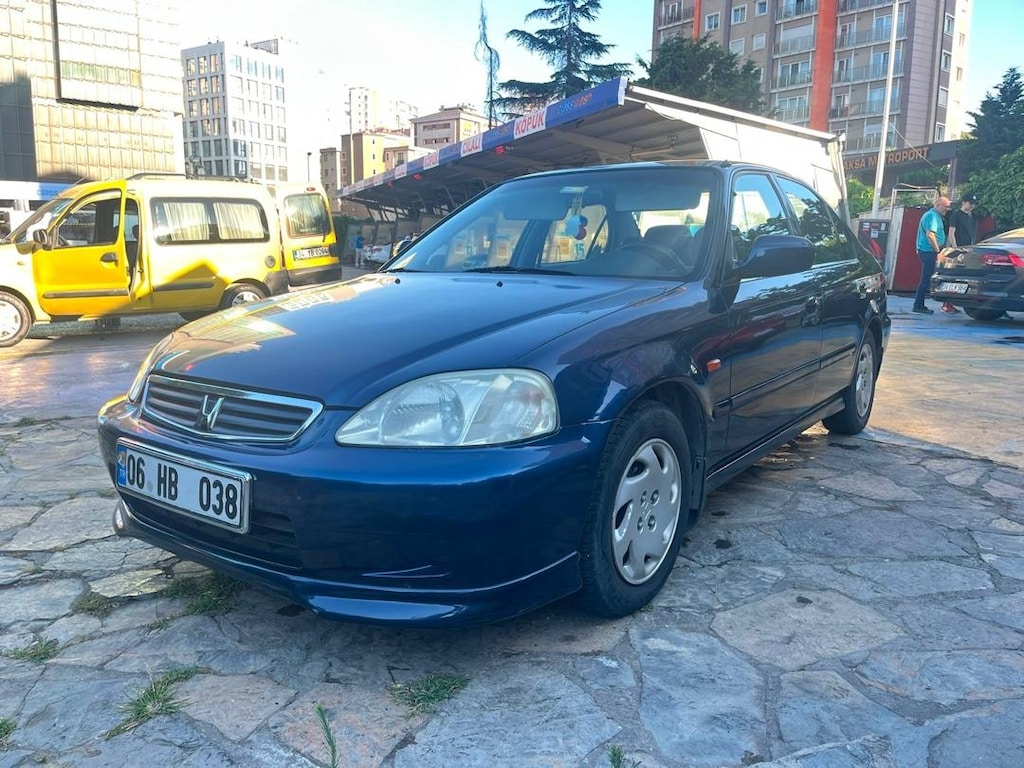 Honda 1.6 ies 1999 tertemiz - 13