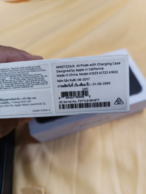iPhone 13 pro ve airpods kutu - 5