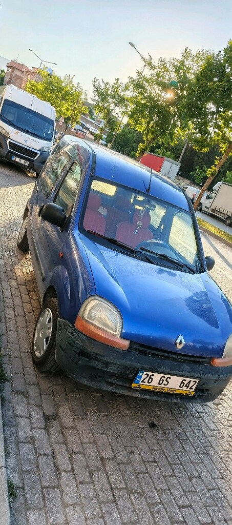 RENAULT KANGO OTOMOBİL RUHSATLI 1.4 motor LPG benzin takas olur - 2