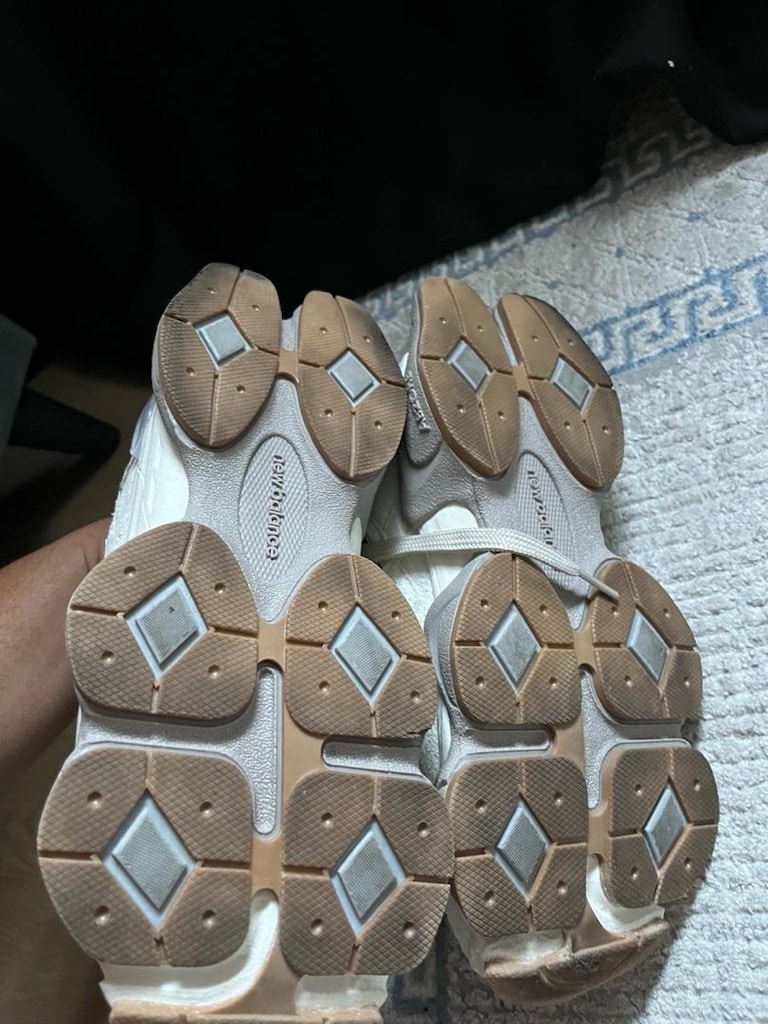 ORJİNAL NEW BALANCE GRİ BEJ 9060 (41 NUMARA) - 5