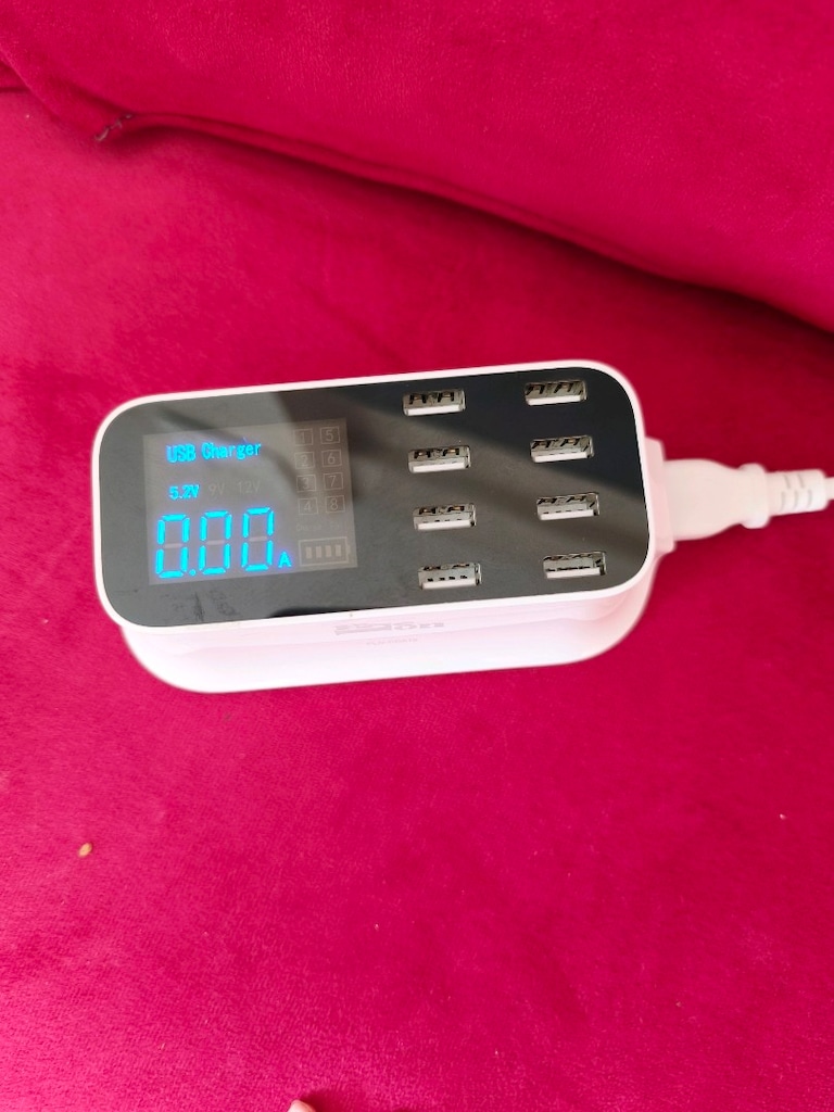 Çoklu USB Şarj İstasyonu