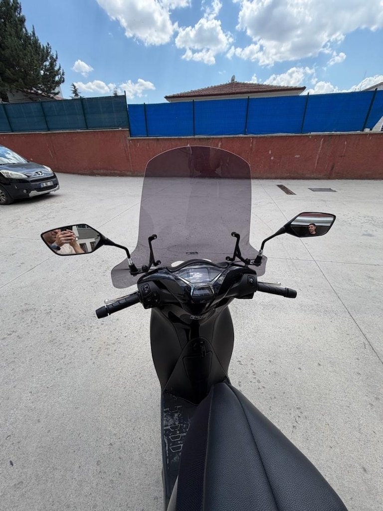 Honda Sh125i - 5