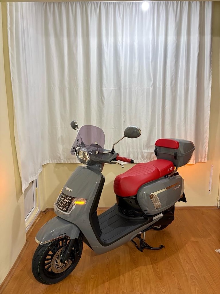 Küba Skyjet BayBerry 125 cc motosiklet - 14