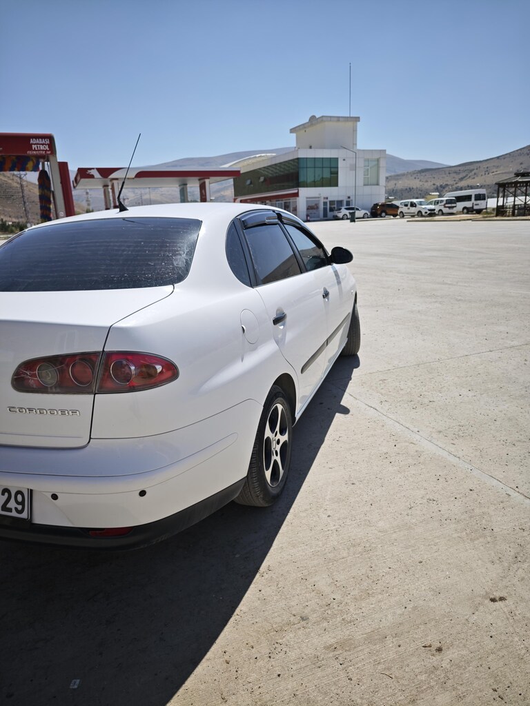 Seat Cordoba - 4