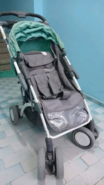 Lorelli bebek arabası