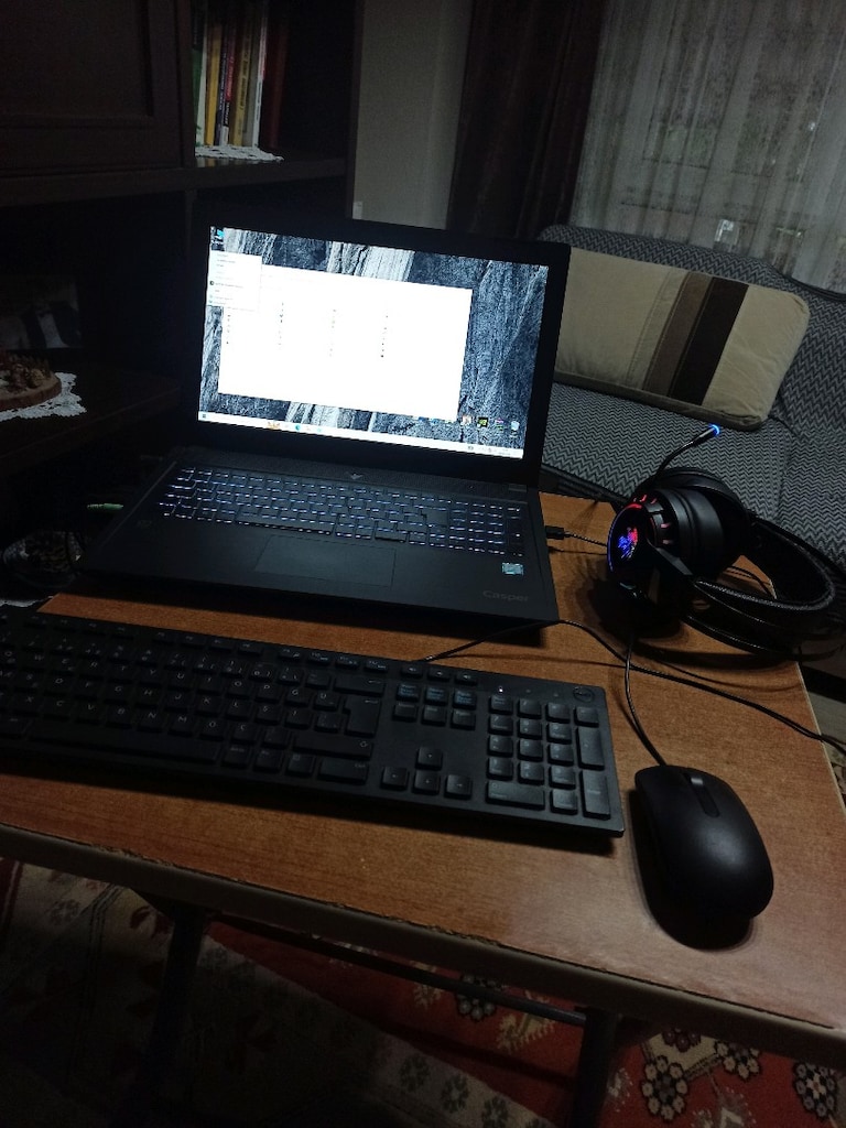 Casper Excalibur / i7 CPU & GTX1050 - 3