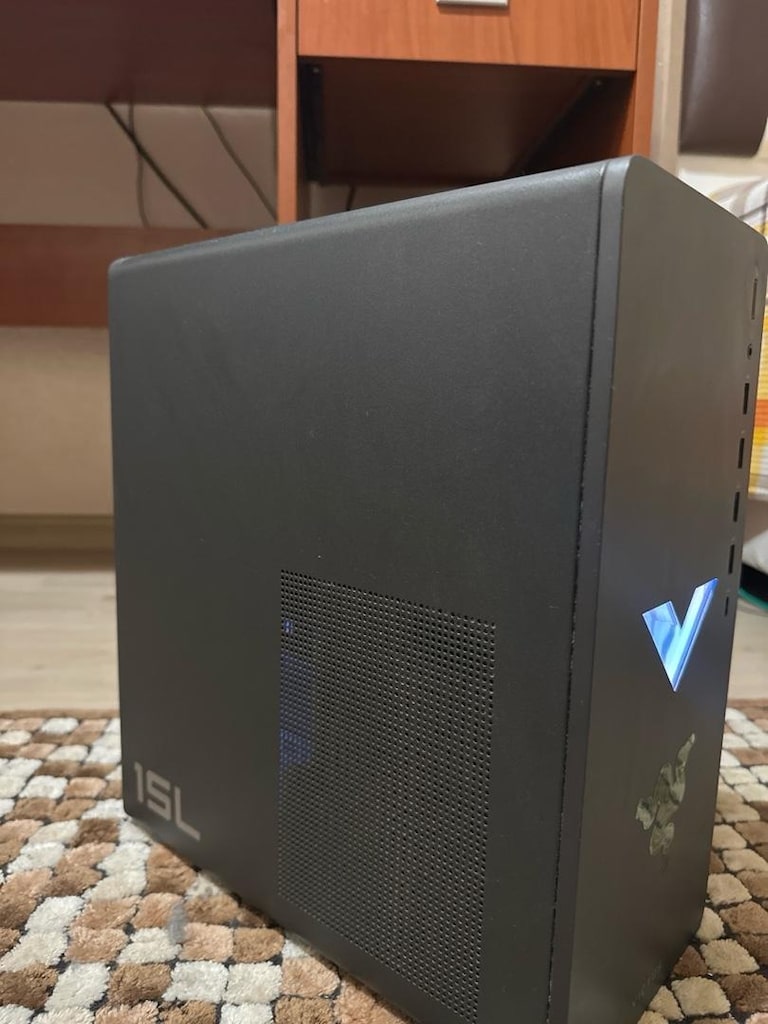 gaming kasa HP 15L - 3