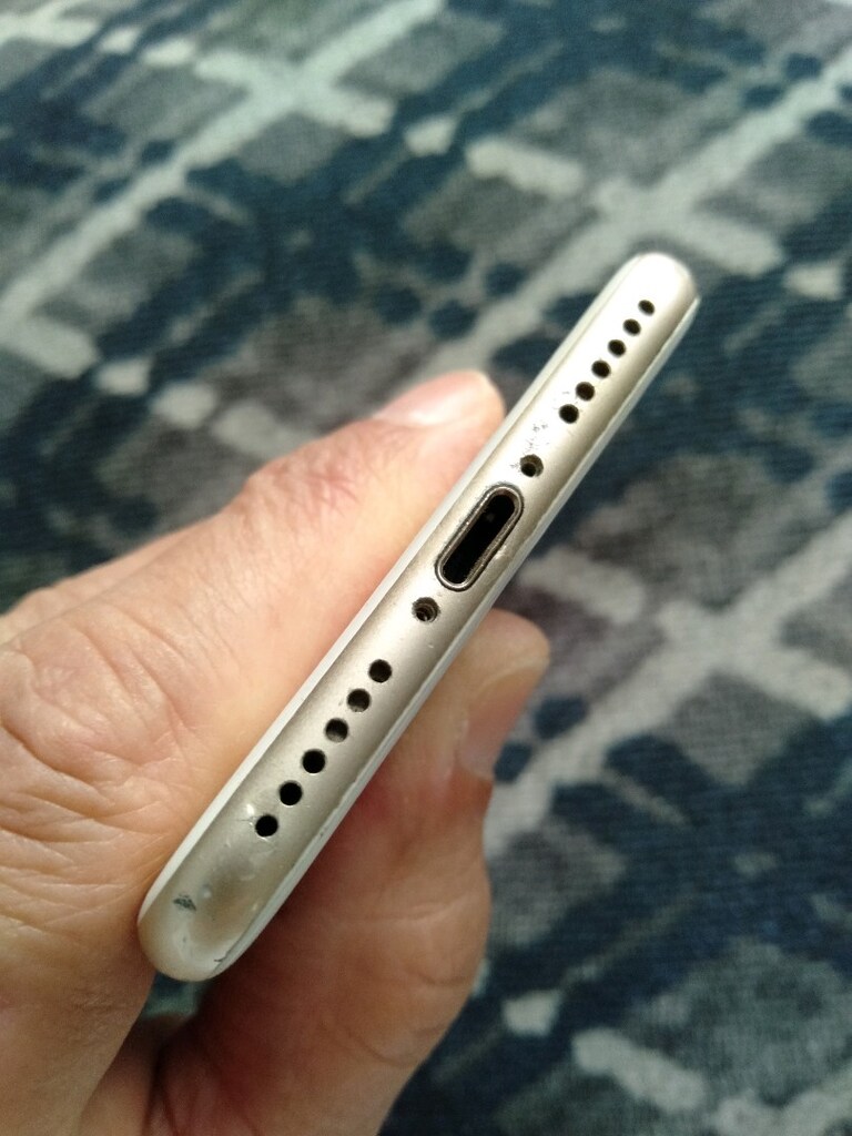 İPHONE 7 PASAPORT KAYITLI ,,İCLOUD'LU ŞİFRESİNİ BİLMİYORUZ,, - 3