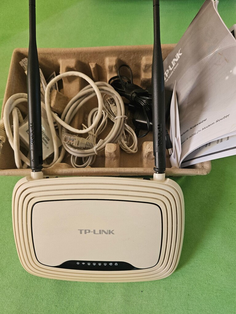 TP-Link TL-WR840N router - 5