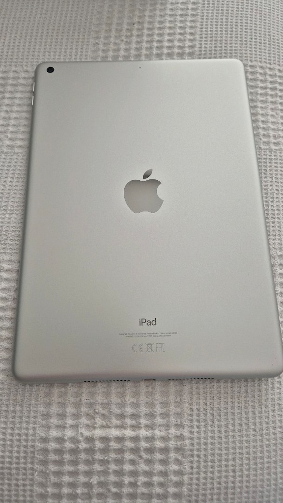 iPad 9. Nesil 64GB Wifi Gümüş Hatasız Çiziksiz - 8