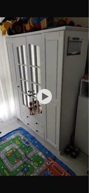 4 kapaklı dolap