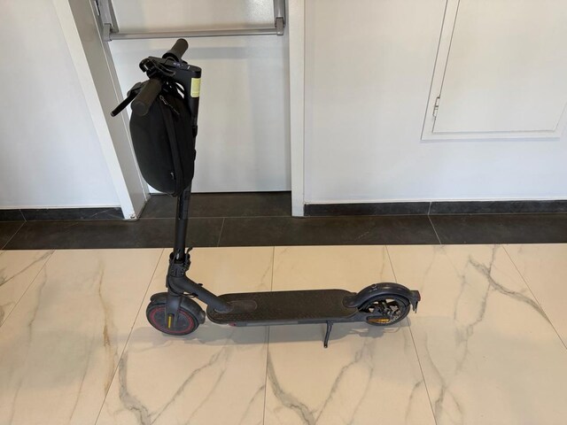 Xiaomi Mi Scooter Pro 2 Temiz Bakımlı Sorunsuz