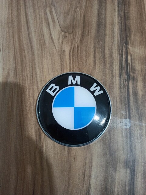 BMW F10 Ön Arma Logo Silikon