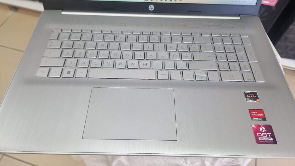ABT BİLİŞİM – HP | Ryzen 5 | 8 GB | 512 GB M.2 | 17.3" Full HD - 4