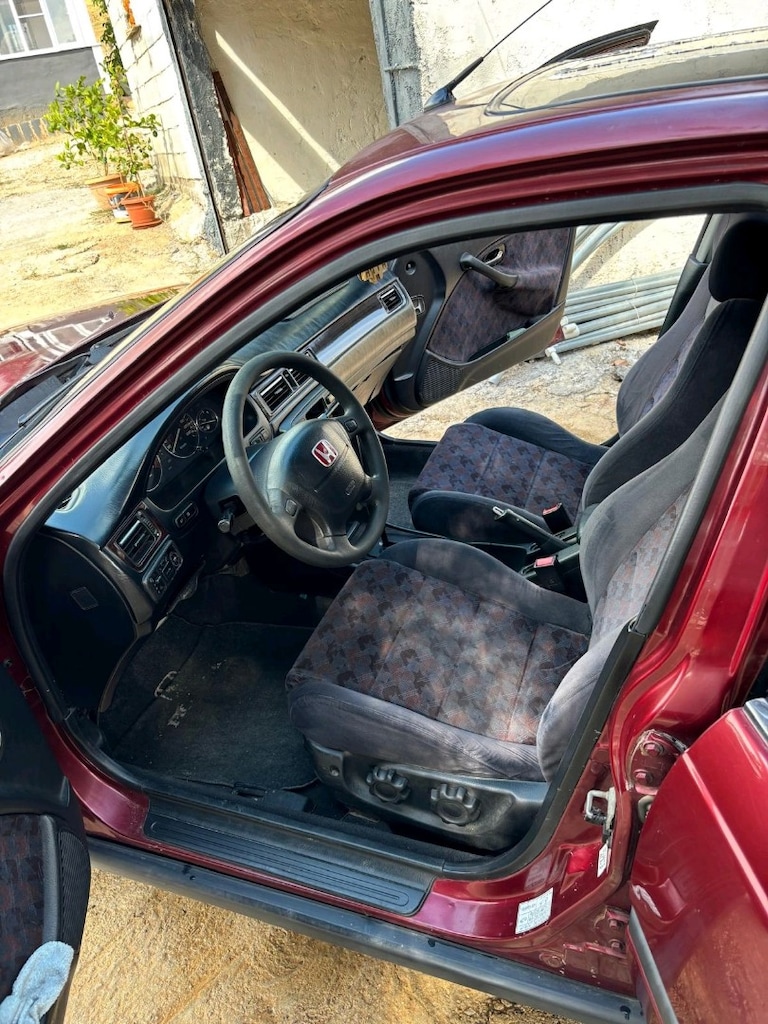 Honda civic euro - 6