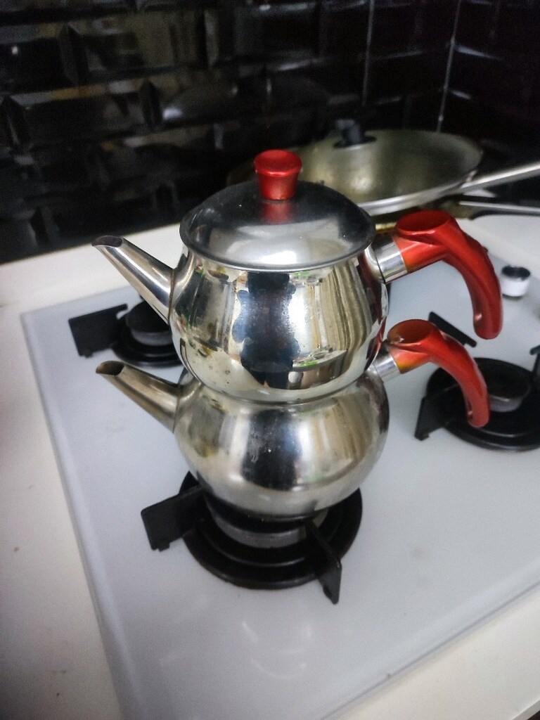 çaydanlık 2/ 3 kişilik küçük boy.denat açıklamada - 2