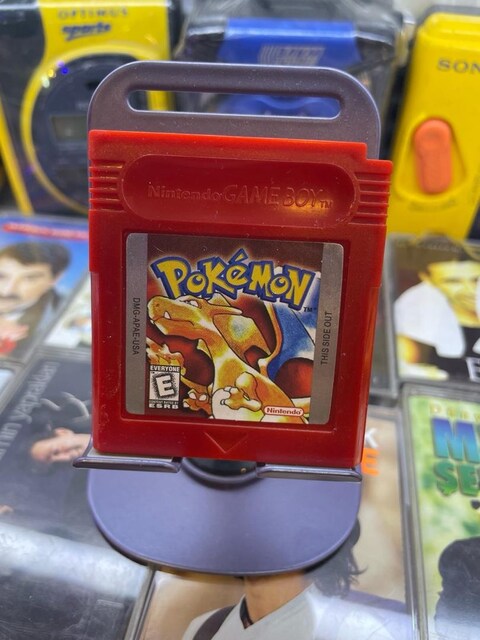 pokemon red gameboy oyunu