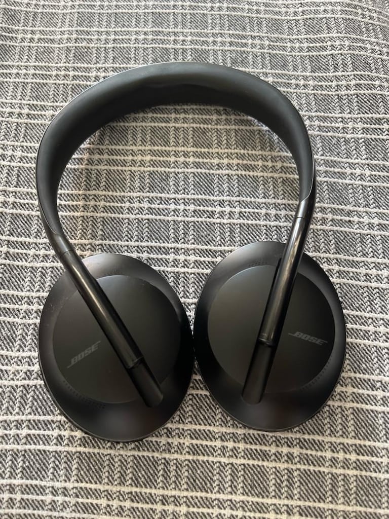 BOSE Nose Cancelling 700 Original