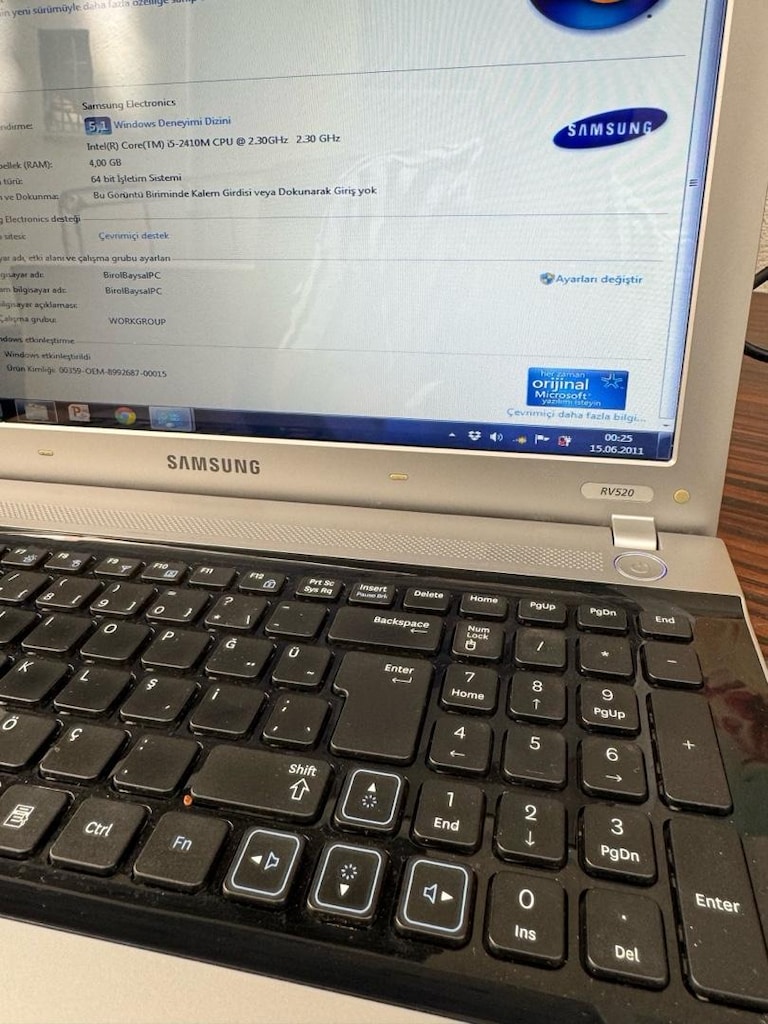 Temiz Samsung RV520 / i5 İşlemci / 4GB RAM / Nvidia Ekran Kartlı Lapto - 9