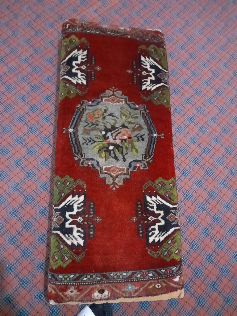 el dokumasi halı yastık - 3