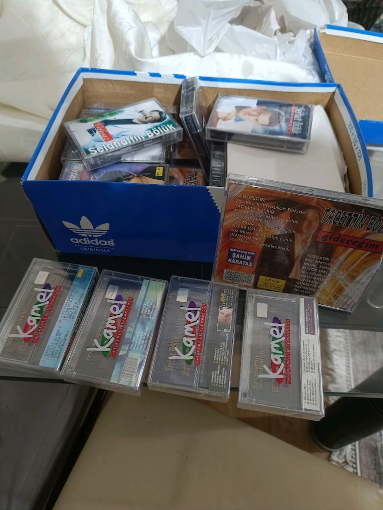 kaset orjinal paketinde - 2