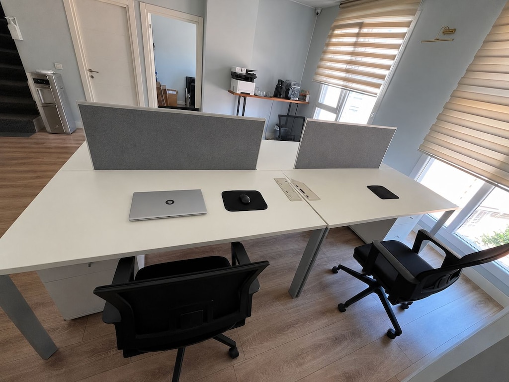 4 Kişilik Workstation Ofis Çalışma Grubu - 4