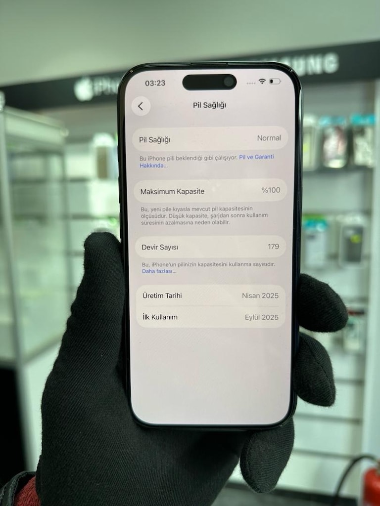 İphone 16 siyah YD - 2