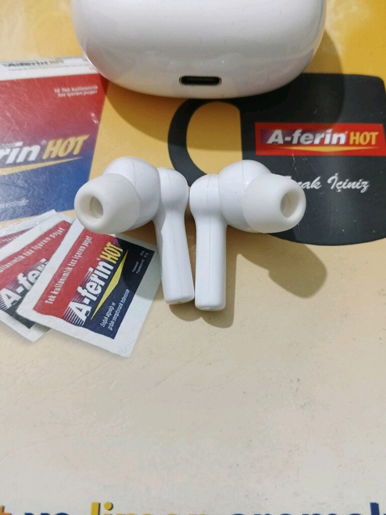 anker r100 - 5
