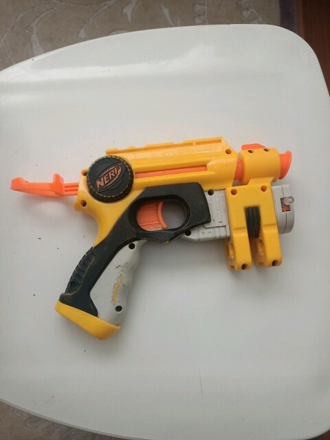NERF tabanca