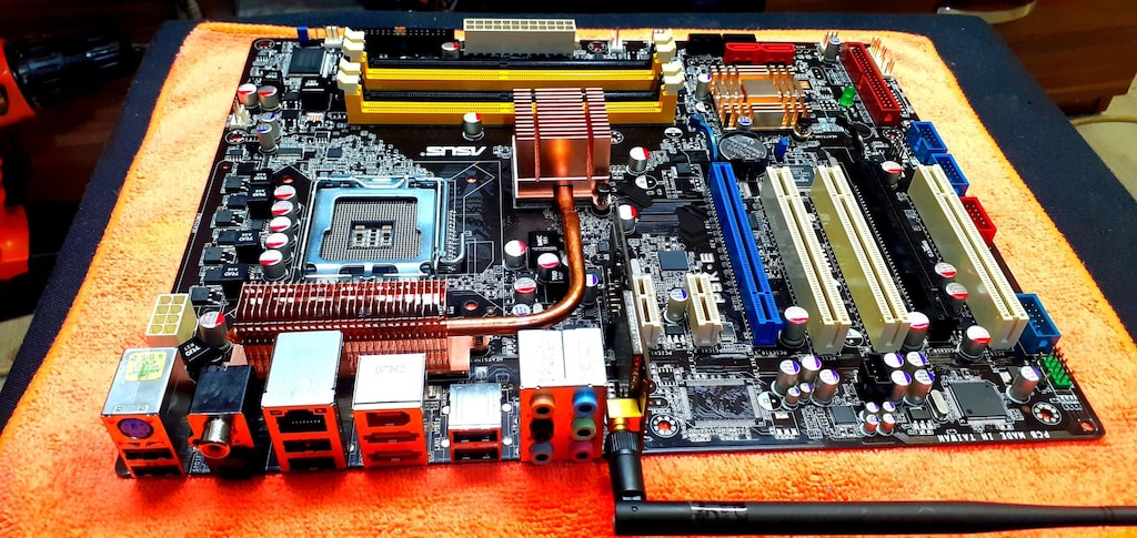 Asus P5K-E WIFI-AP 775 Socket SIFIR GiBi Eksiksiz Anakart-2 - 2