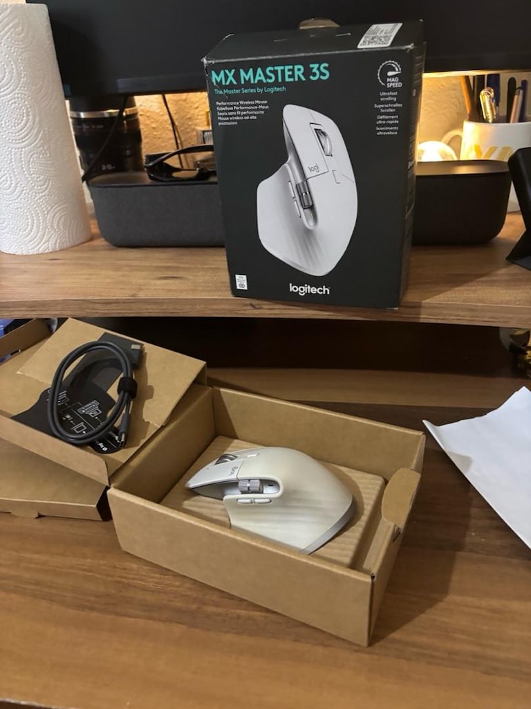 MX MASTER 3S MOUSE - 2