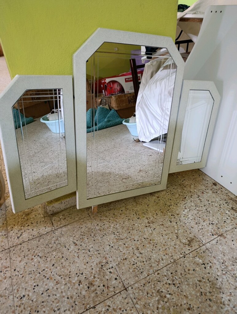 ayna - 2