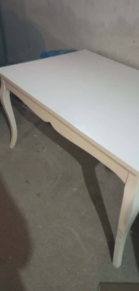YEMEK MASASI MOBİLYA TÜRÜ 6 KİŞİLİK SIFIR AYARINDA PAZARLIKSIZ 5500 TL - 6