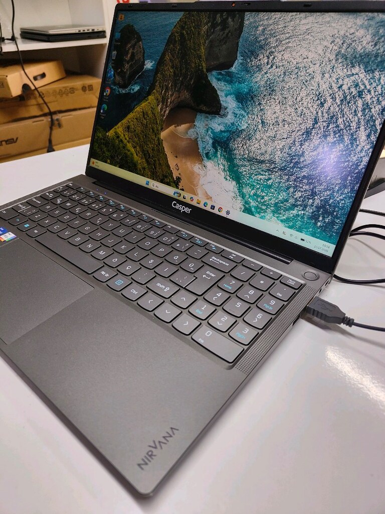 Casper hiç kullanılmamış sıfır ayarında leptop notebook laptop bilgisa - 4