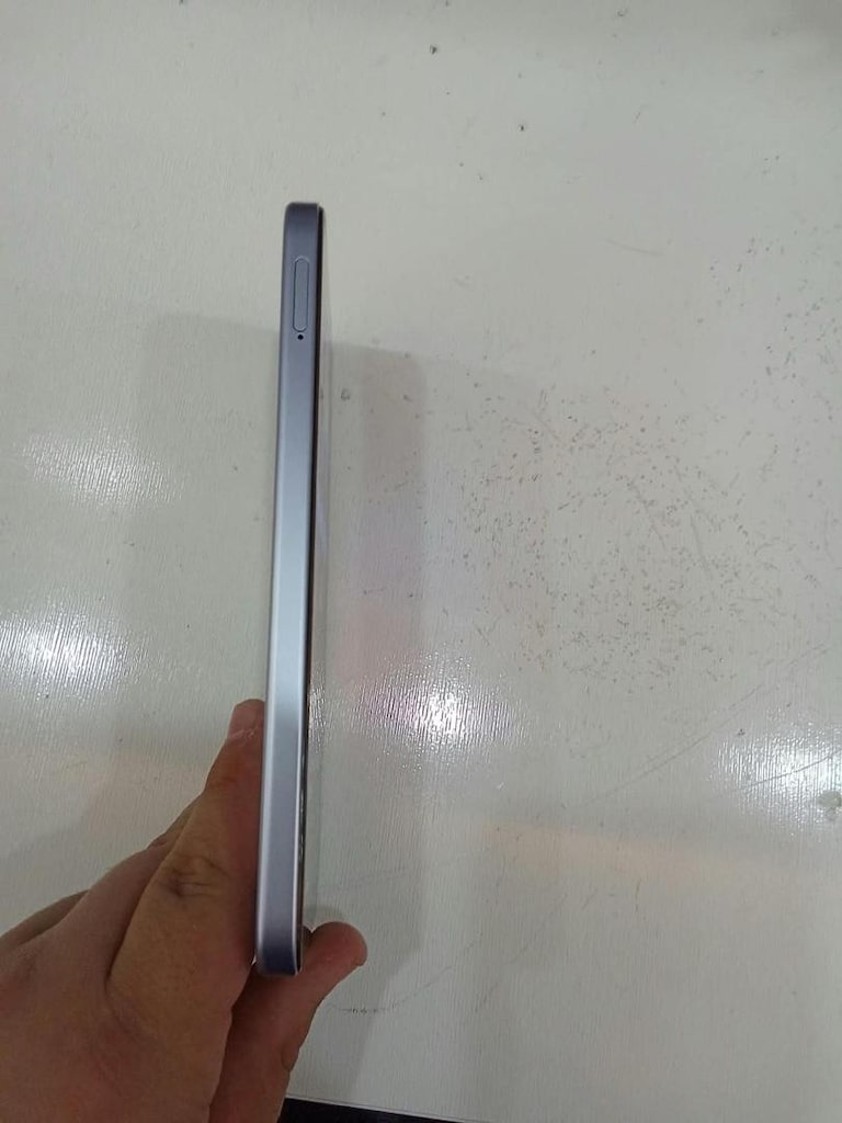 sıfır Oppo A6t - 4