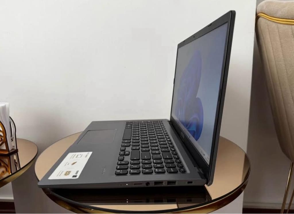 Asus Laptop - 3