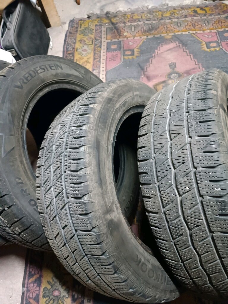 215/60 R17C LASTİK - 9