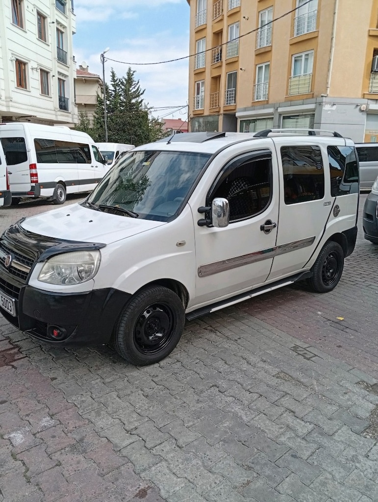 Fiat Doblo 1.3 camlı Van koltuklu klimalı - 4