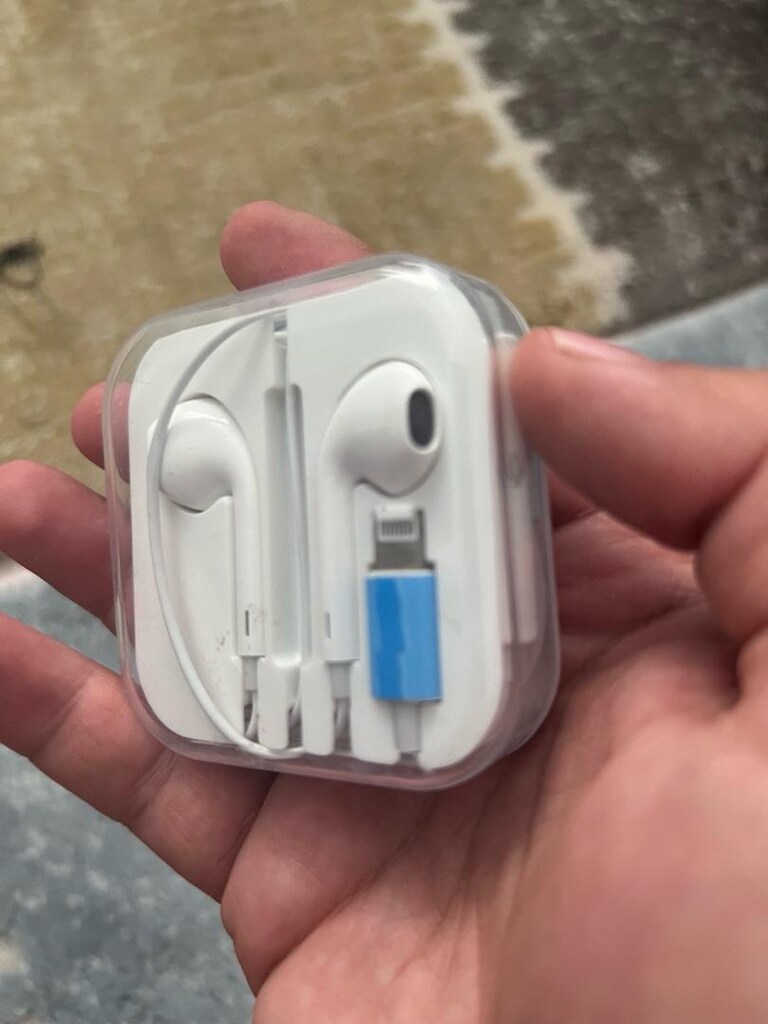İPHONE UYUMLU KABLOLU KULAKLIK