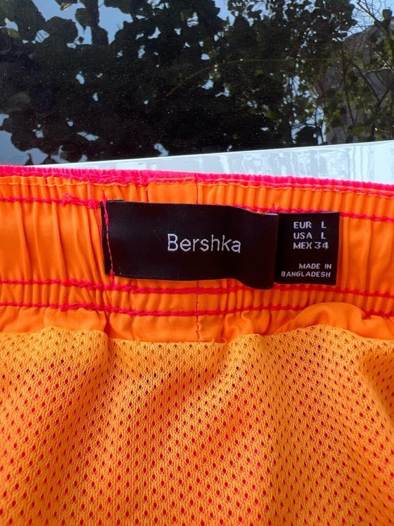 Bershka Deniz Şortu - 2