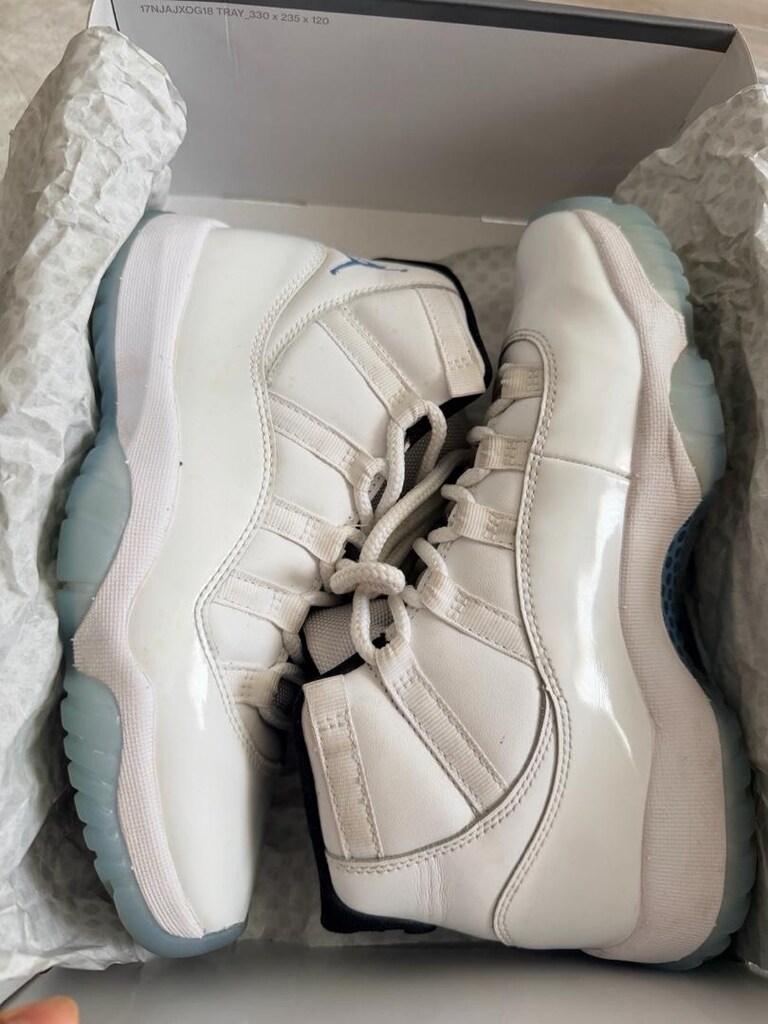 AIR JORDAN 11 RETRO 40 numara - 9
